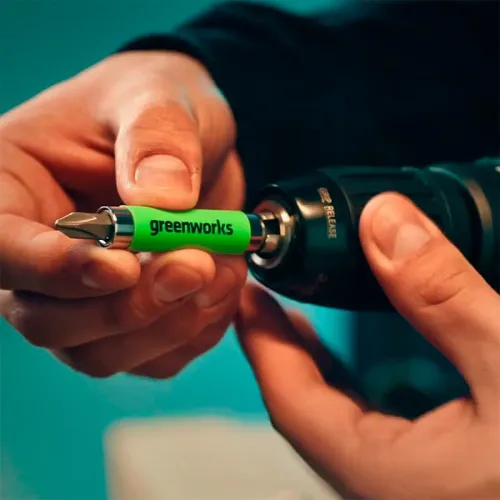 Набор бит, торцевых головок и адаптеров в кейсе Greenworks 2944207 (40 шт.) — детальное фото